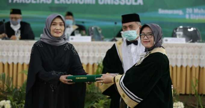 Best Paper Award di ASEAN International Conference on Islamic Finance
